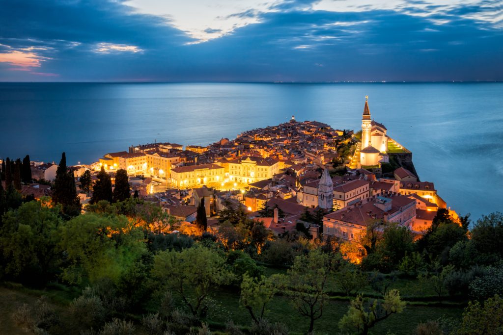 Słoweńskie urokliwe miasteczko Piran