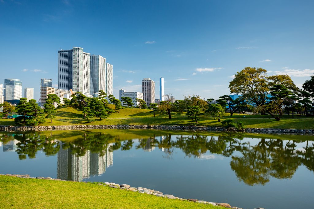 Hama-rikyu ogród w Tokio