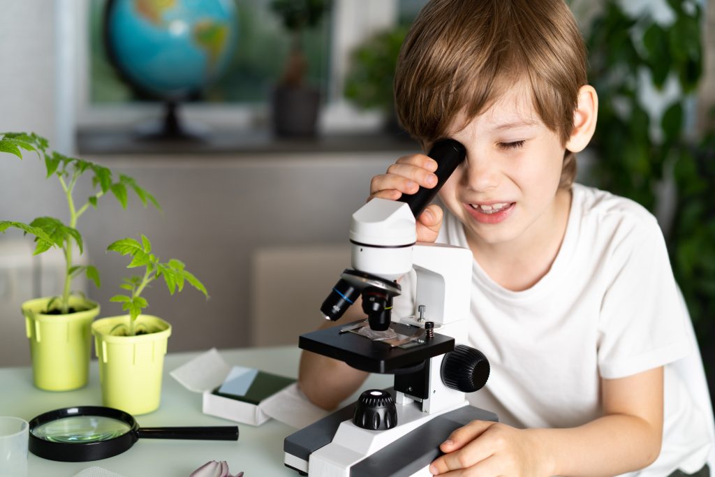 mikroskop dla 8 latka