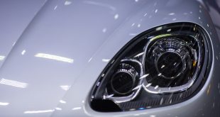 regeneracja reflektorów