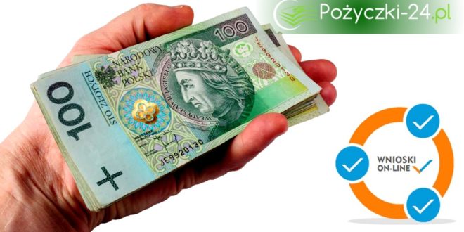 Banknoty 100 zł w dłoni