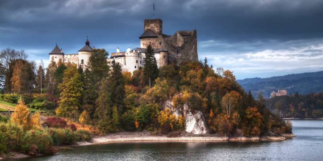 Zamek w Niedzicy, Polska